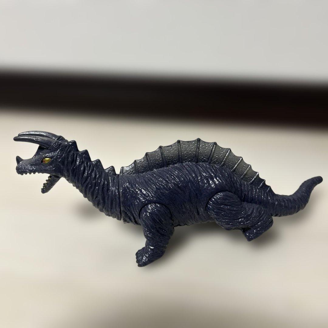 ウルトラマン　怪獣　フィギュア　7体セット