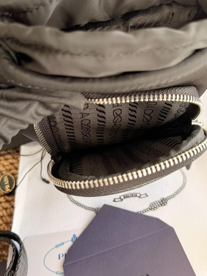 早い者勝ち! ブラック ショルダーバッグ