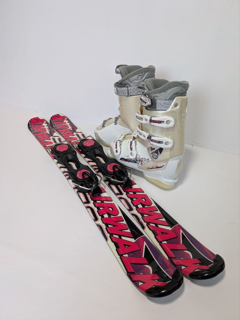 AIRWALK　ショートスキー　✕　ブーツ NORDICA 25-25.5cm