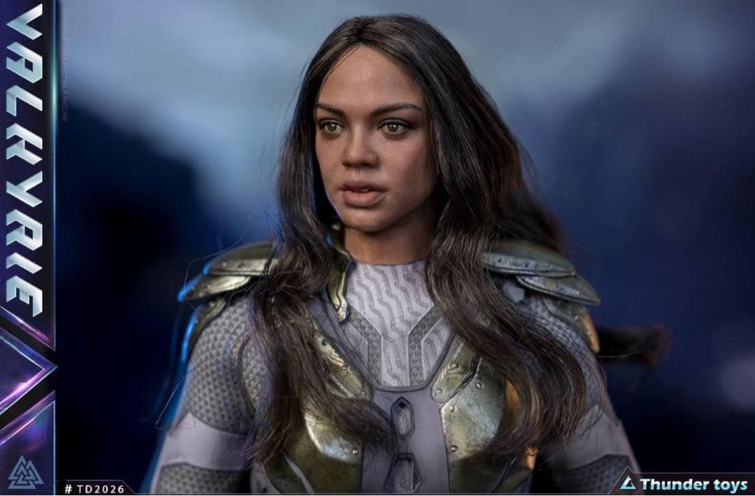 新品 フィギュア ヴァルキリー & ペガサス アベンジャーズ