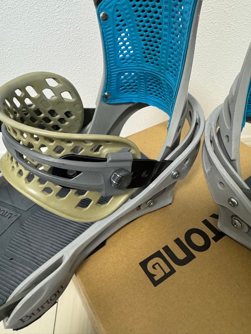 Burton ビンディング　マラビータ　Lサイズ