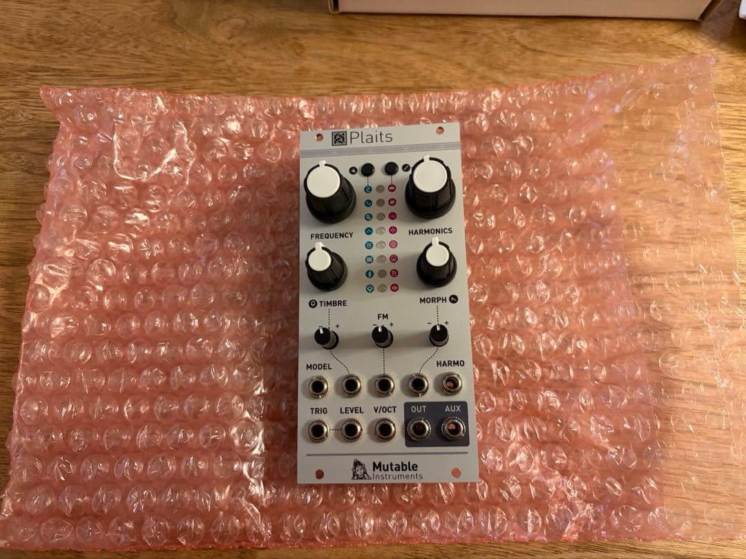 S*f様 [未使用] Mutable Instruments Plaits