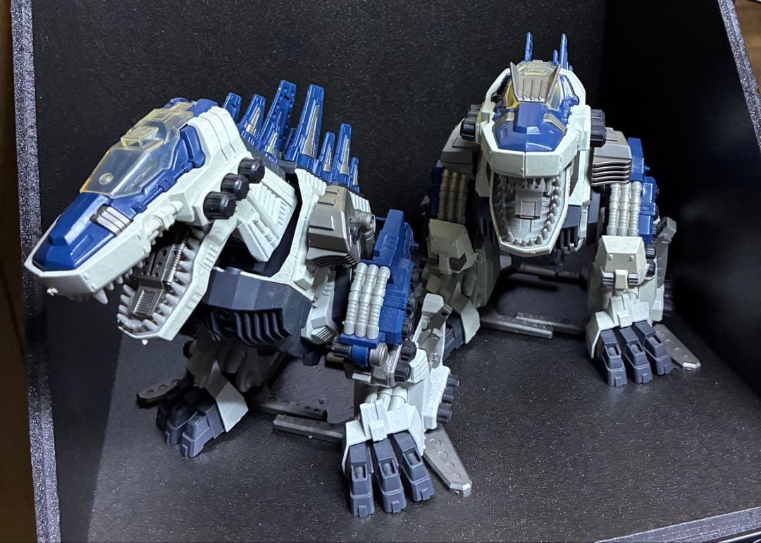 TOMY ゴジュラスギガ　ジャンク　3体セット