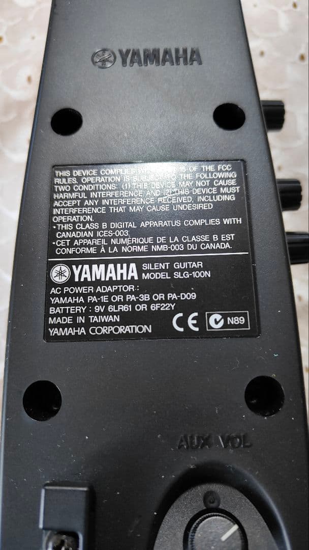 美品ヤマハ サイレントギター 100 S6弦ギター付属品多数