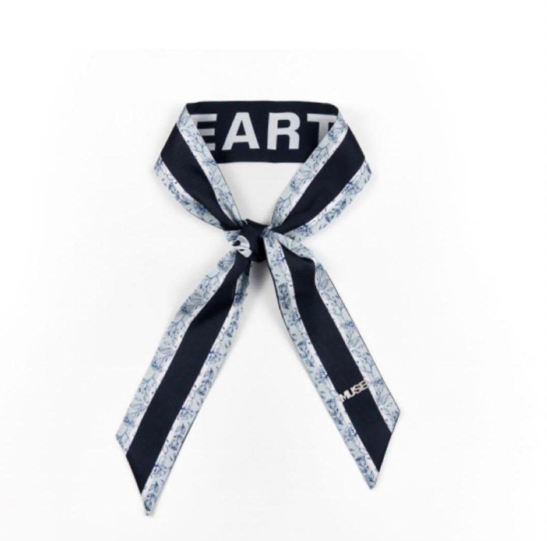 【新品】公式 JIMIN ジミン MUSE タイスカーフ ＆ ピンブローチ