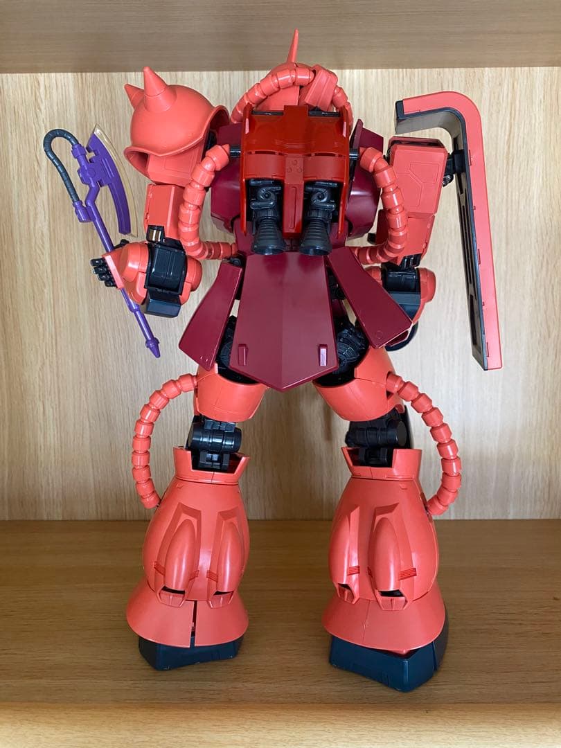 バンダイPG1/60 シャア専用ザク II