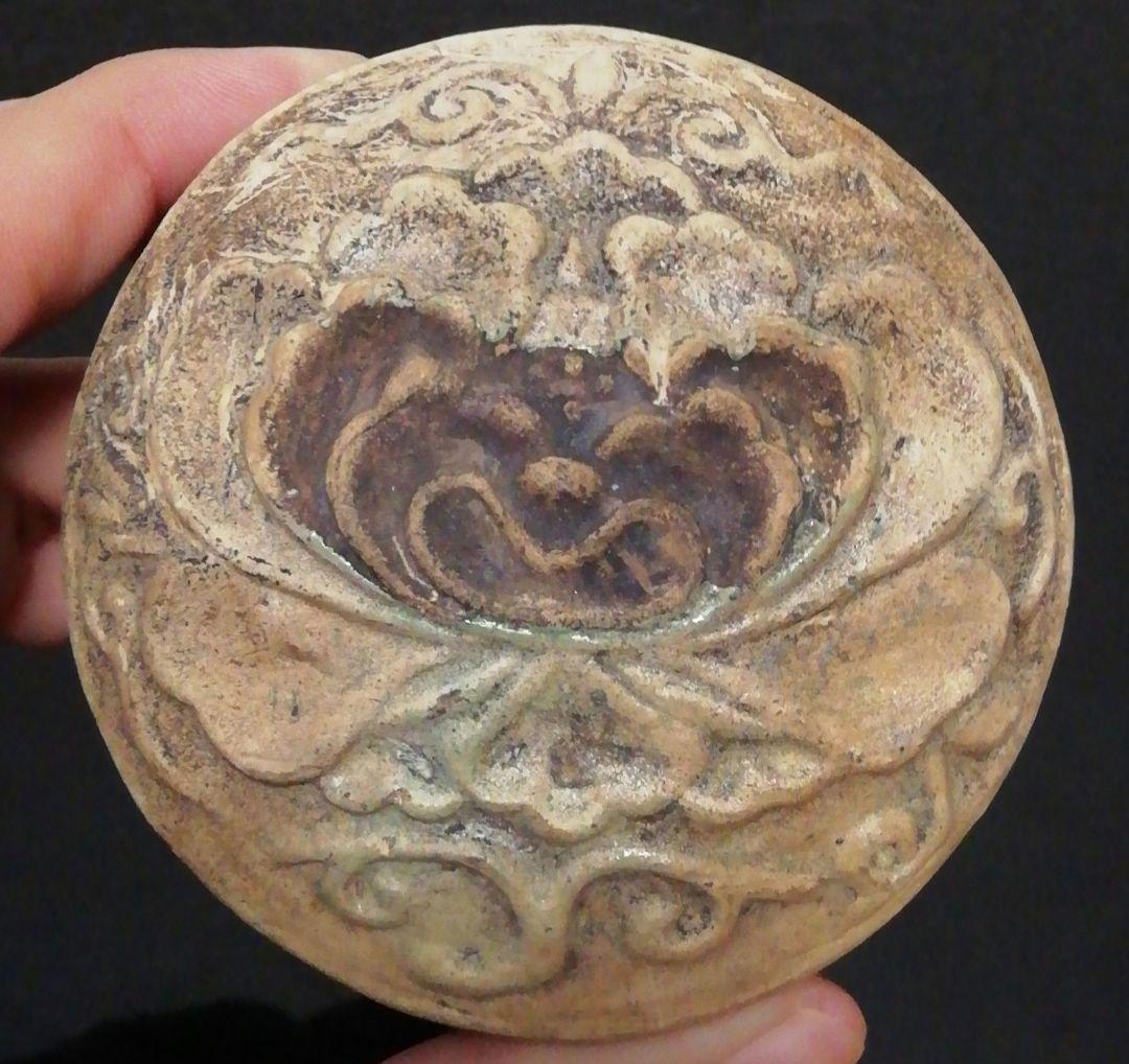 竹世書付　交趾　色絵　牡丹　タイ　香合　共箱　茶道具