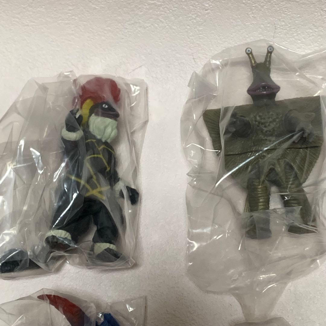 ウルトラマンモンスターズ ８個 プレイヒーローモンスター 2008年