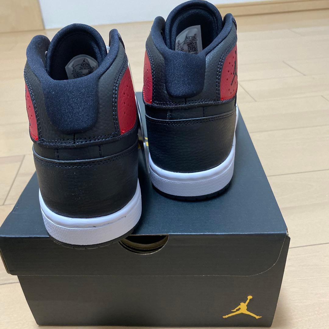 【新品未使用】タグ付きJordan Jumpman 赤黒 ジョーダン　ナイキ