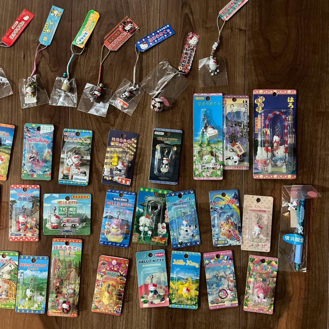 ハローキティ　ご当地ストラップ