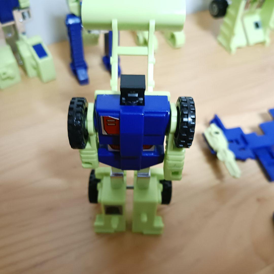 トランスフォーマー　デバスター　ビルドロン　復刻版　G1
