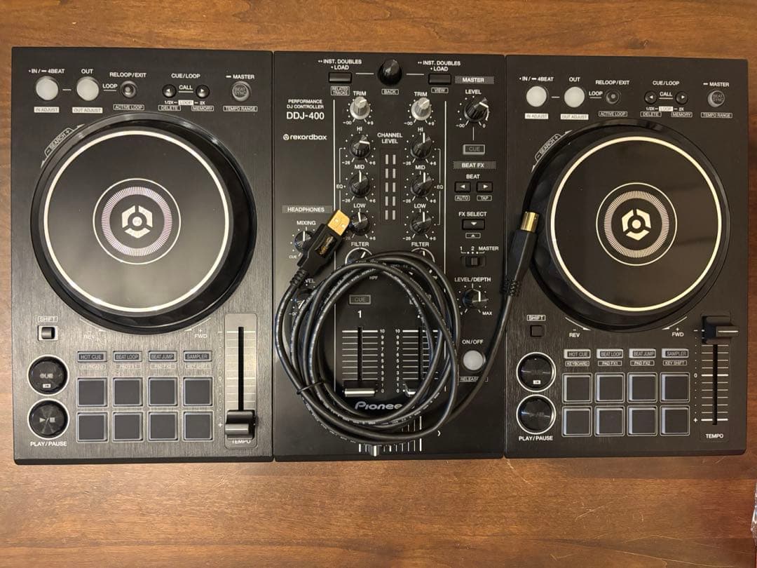Pioneer DDJ-400 コントローラー