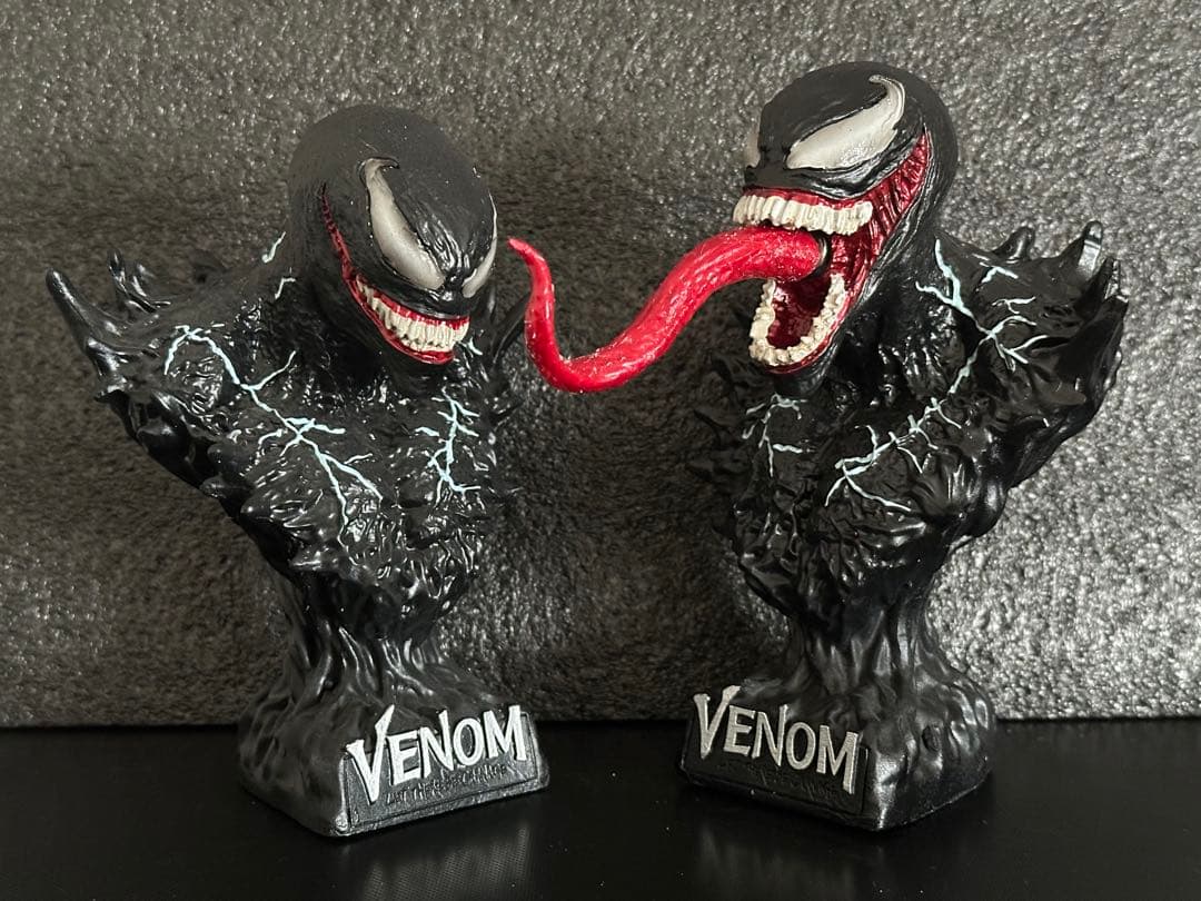 最終値下げ ヴェノム フィギュア スタチュー 2つセット。