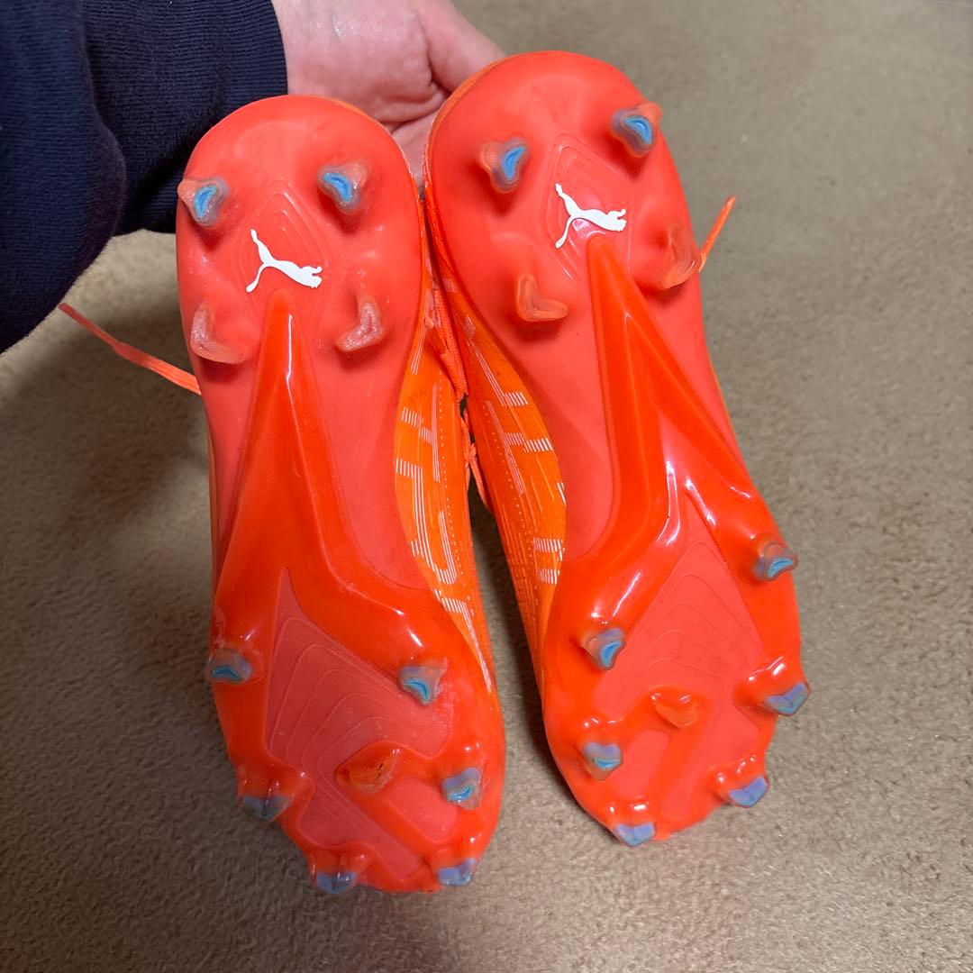 PUMA ULTRA プーマスパイク