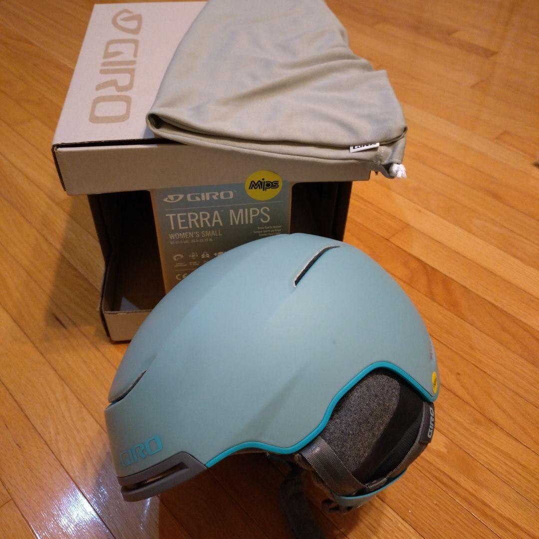 値下げ中!　giro 女性用スキーヘルメット　サイズs