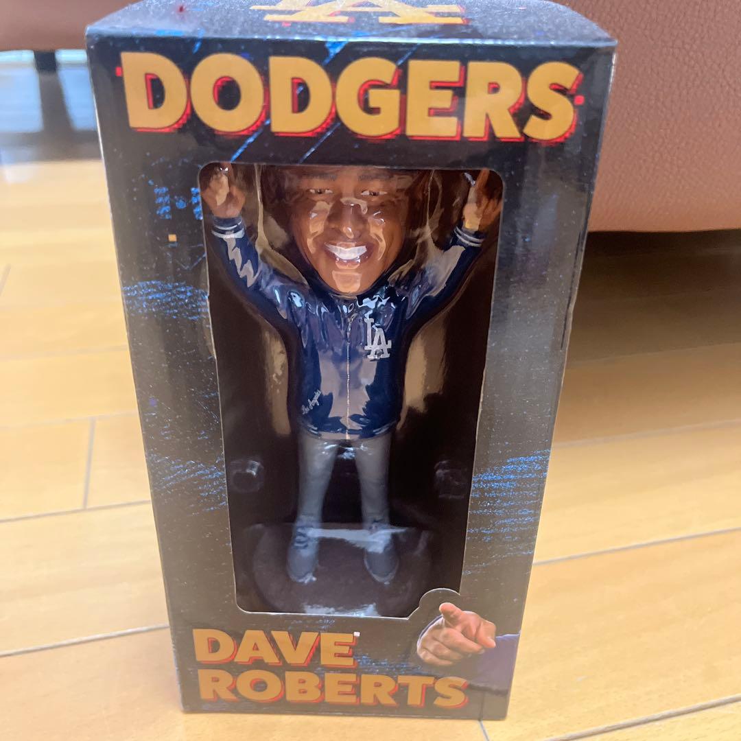 ロサンゼルス・ドジャース デイブ・ロバーツ フィギュア