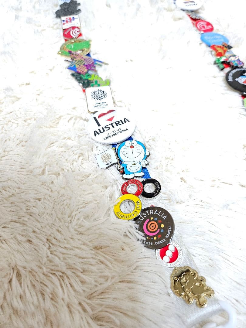 関西万博2025 EXPOミャクミャクピンバッジセット公式参加者ストラップ付き