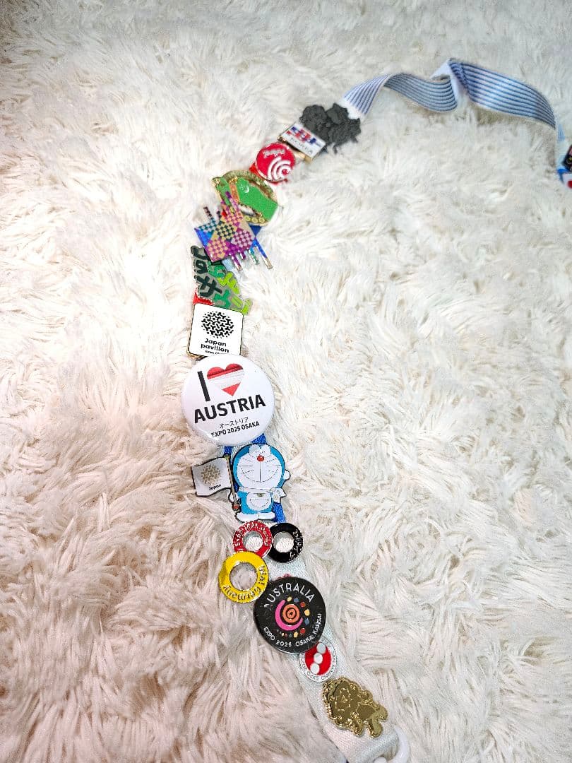 関西万博2025 EXPOミャクミャクピンバッジセット公式参加者ストラップ付き