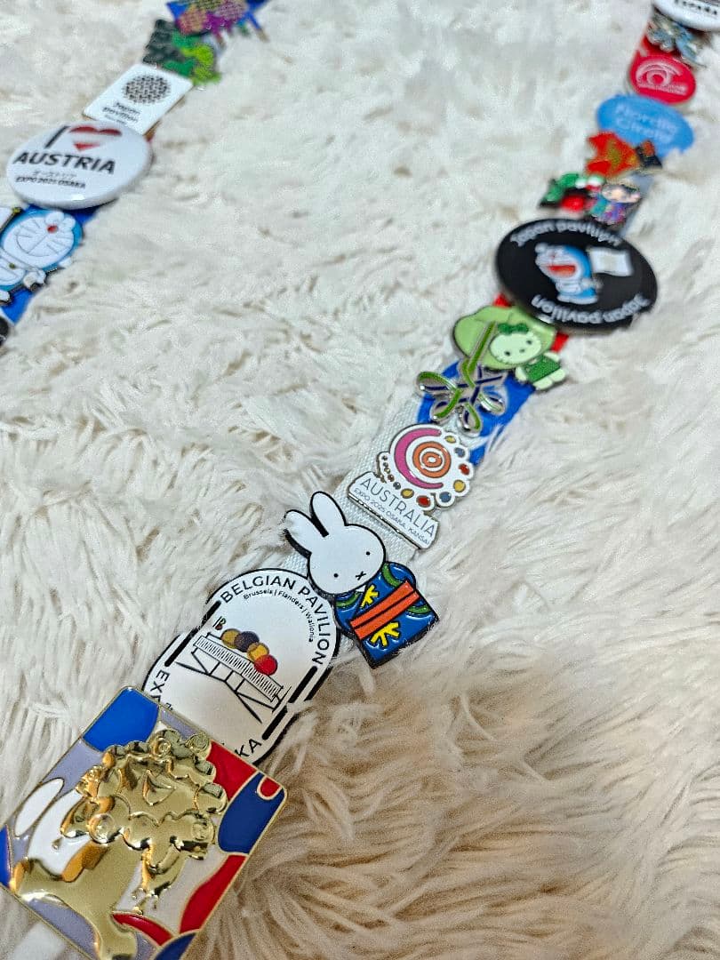 関西万博2025 EXPOミャクミャクピンバッジセット公式参加者ストラップ付き