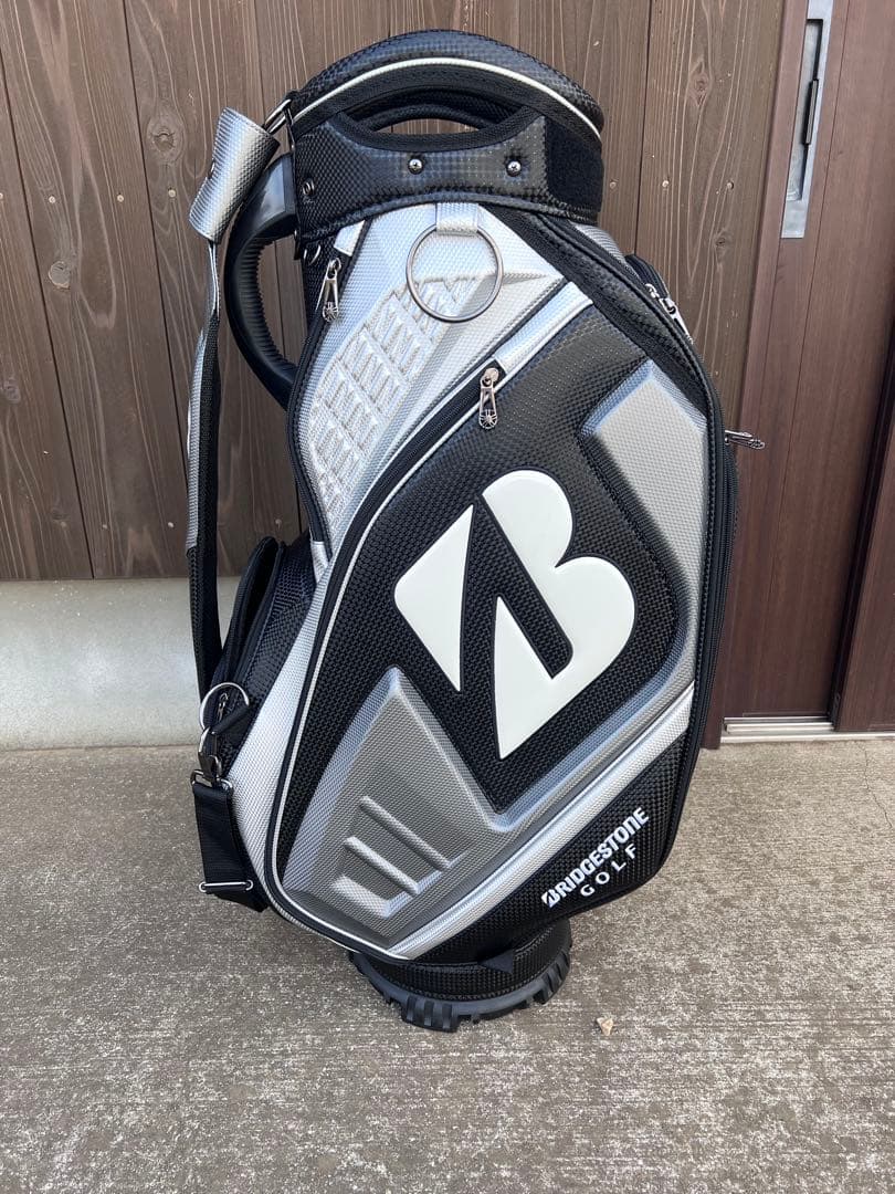 ブリヂストン　キャディバッグ　9.5型　ツアーモデル