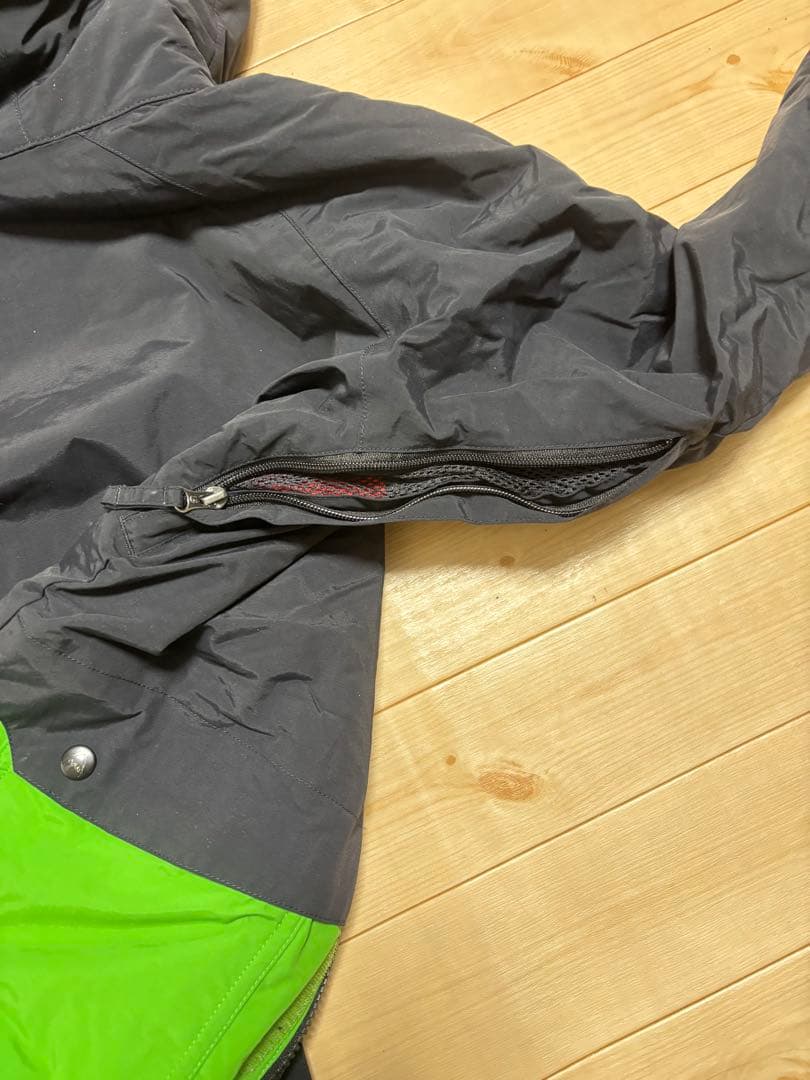 Burton スノーボードウェア Mサイズ　パンツセット