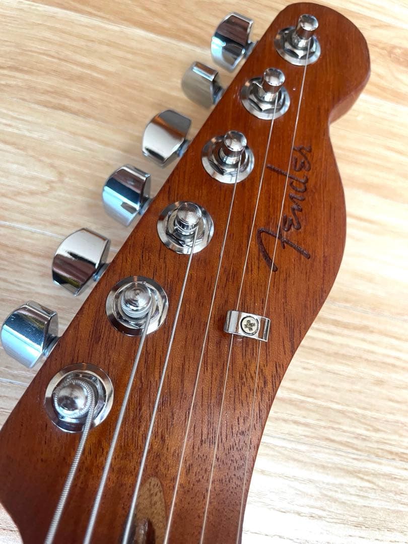 Fender acoutasonicplayer Telecaster ホワイト