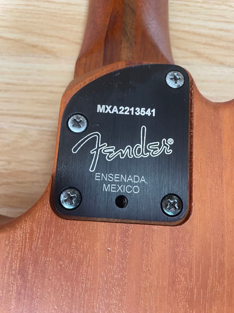 Fender acoutasonicplayer Telecaster ホワイト
