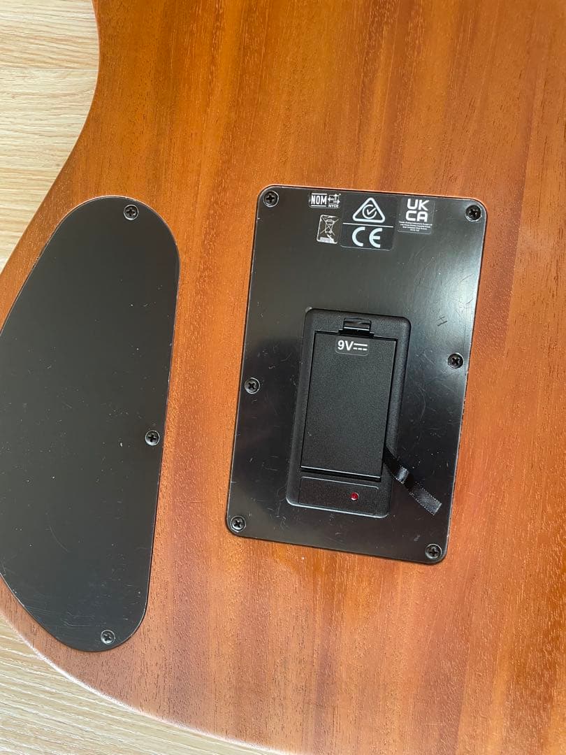 Fender acoutasonicplayer Telecaster ホワイト