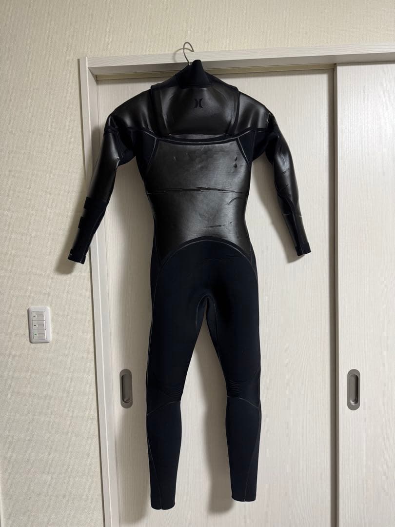 Hurley ブラック セミドライスーツ