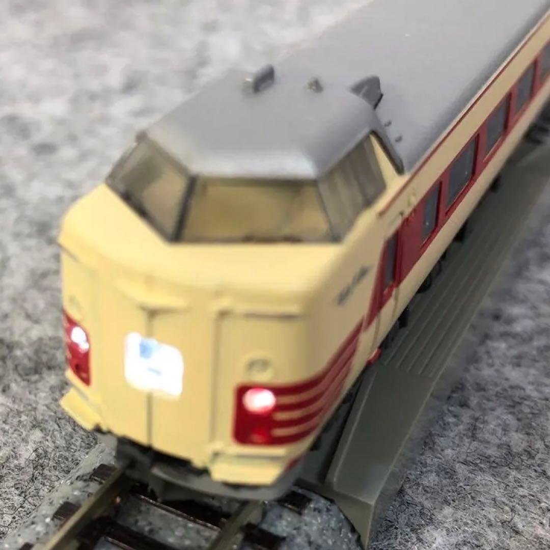 Nゲージ鉄道模型 381系6両編成+増結2両