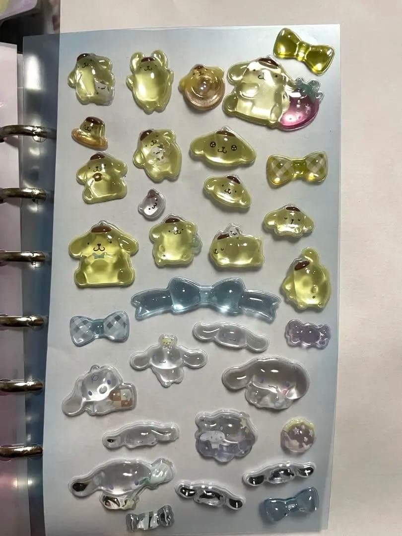 ボンボンドロップシール　うるちゅるシール　サンリオ　コレクション　完成品