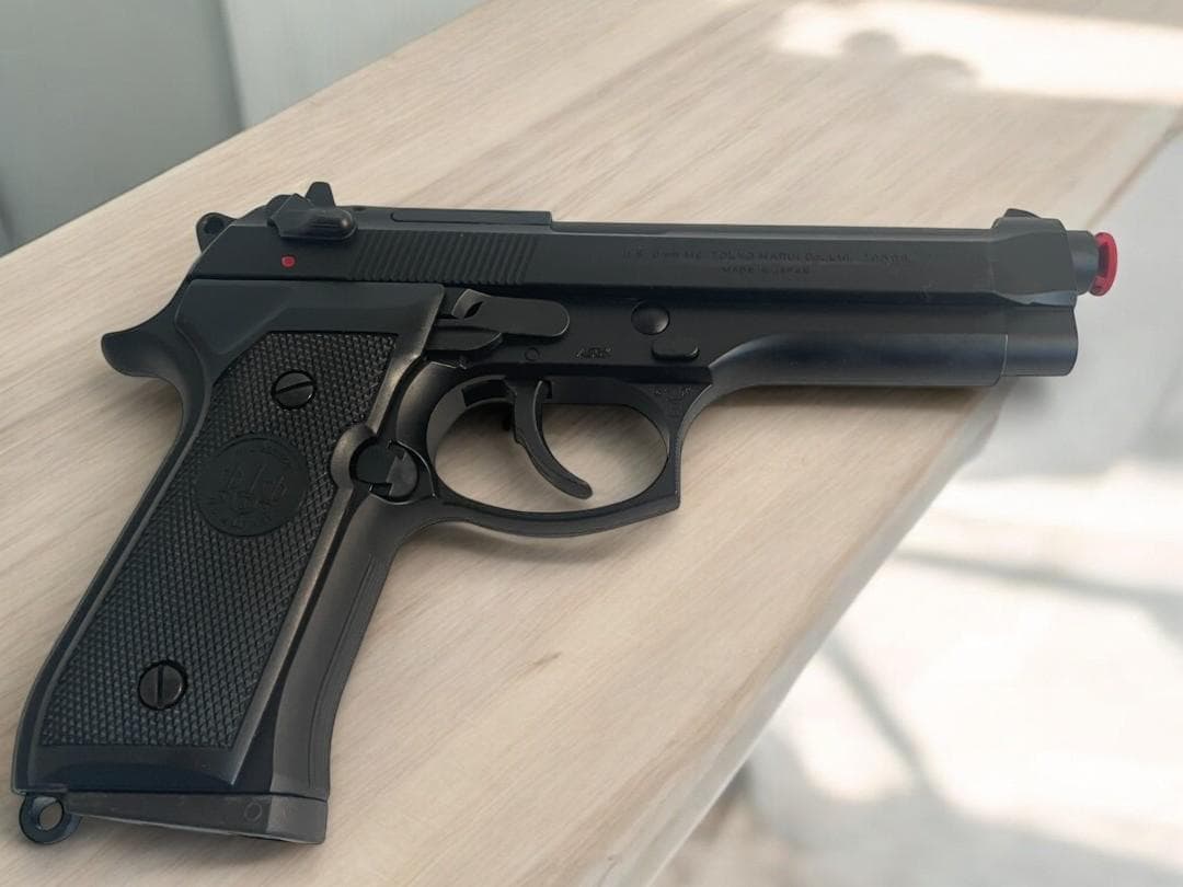 ●MARUI ●M92F ベレッタ ミリタリーモデル ●ガスブローバックガン