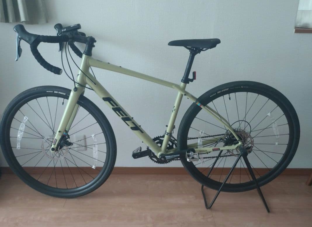 室内保管　ロードバイク 2020FELT Brom60サイズM54 セージミスト
