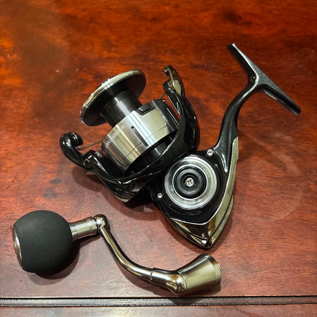 LEXA LT6000D-H スピニングリール