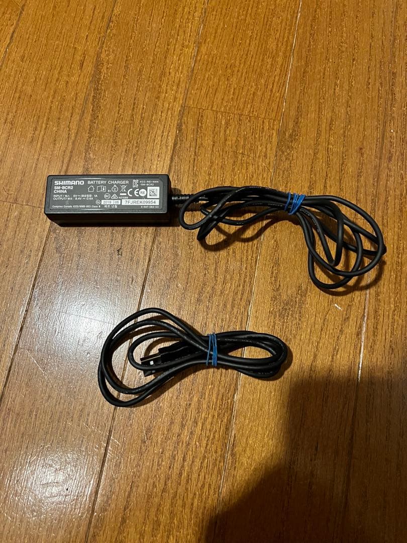 シマノ 11s di2 充電器