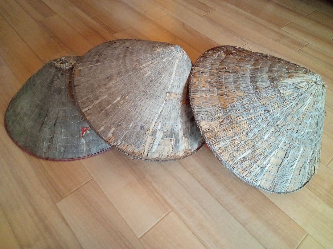 ベトナム　古道具　ノンラー　笠　アンティーク　ベトナム料理　3つセット