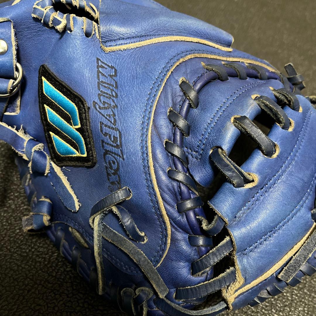 軟式グローブ 青 キャッチャーミット 大人用 100 紐の切れ革の破れ無し