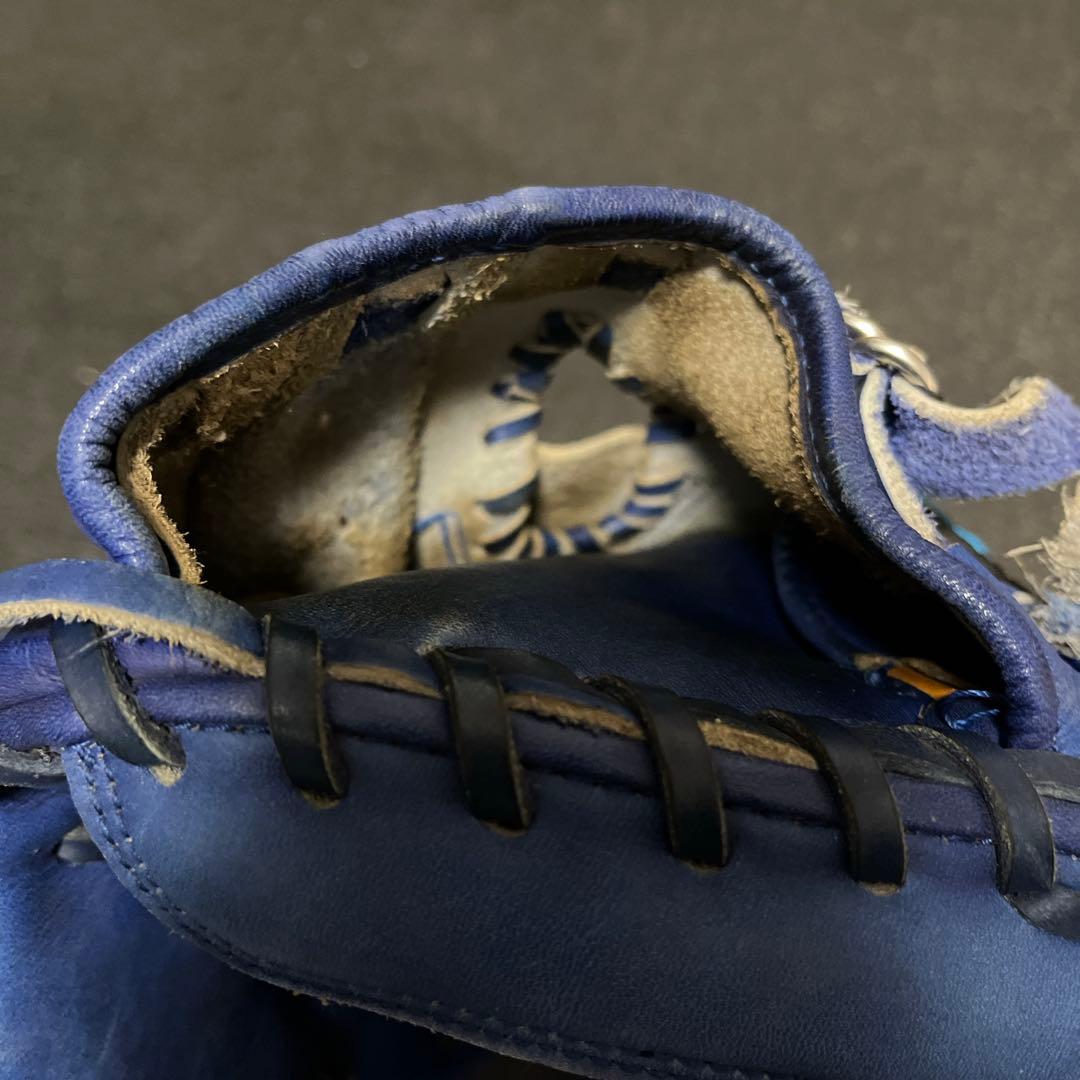 軟式グローブ 青 キャッチャーミット 大人用 100 紐の切れ革の破れ無し