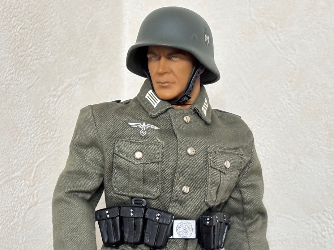 「大脱走」アメリカ空軍 ヒルツ大尉