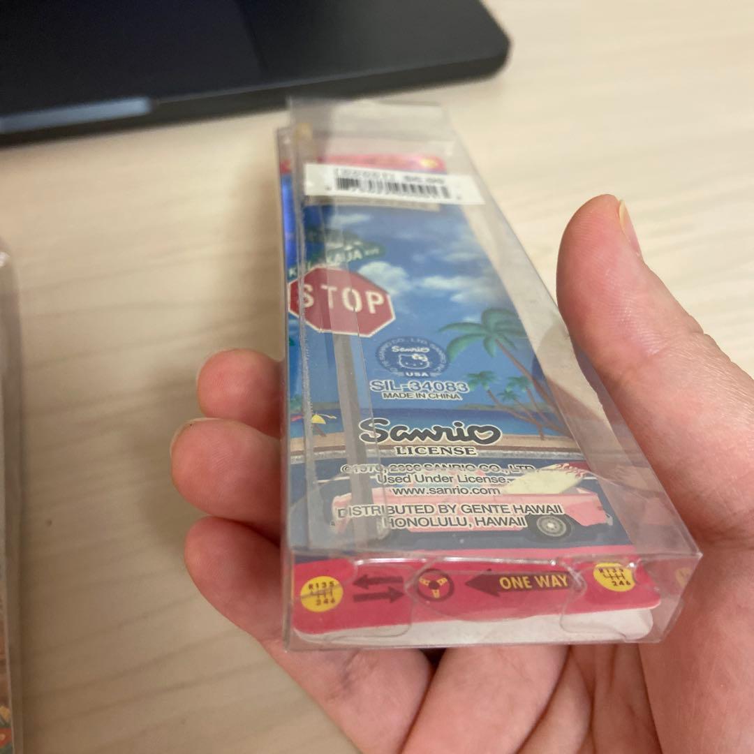 Hello Kitty 地域限定キティ　ハワイ ストラップ　2個セット