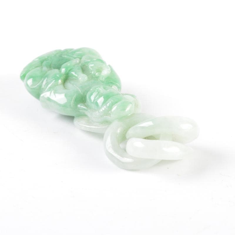 かぼちゃもち玉石翡翠玉彫刻　釈迦如来像　仏像　根付　鑑定書付　C　4642