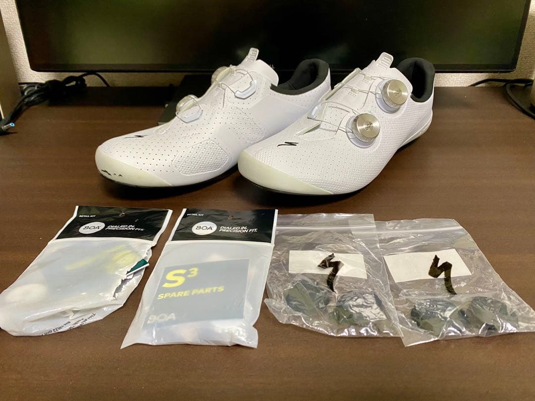 新品スペアパーツ付き S-WORKS TORCH EU42（27cm）ホワイト