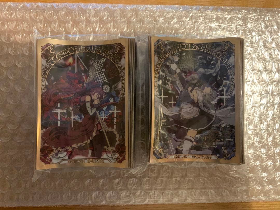 まどマギ　カードスリーブ　天秤を揺らす女　杏子　さやか 2点セット