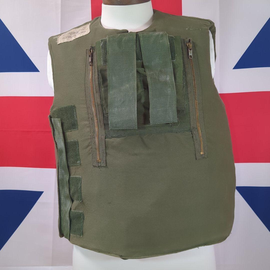 イギリス軍 MK2 (INIBA)ボディアーマー（ソフトアーマー入り）