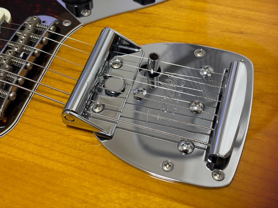 ギター Fender Japan Traditional 60s Jaguar