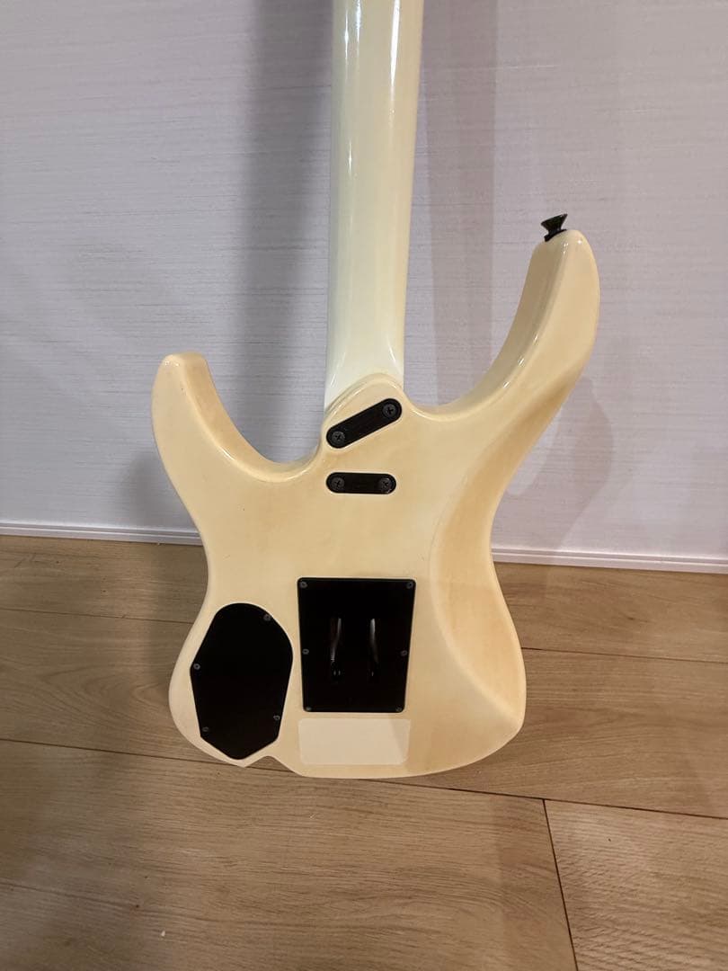 RGX6120 アイボリー エレキギターYAMAHA