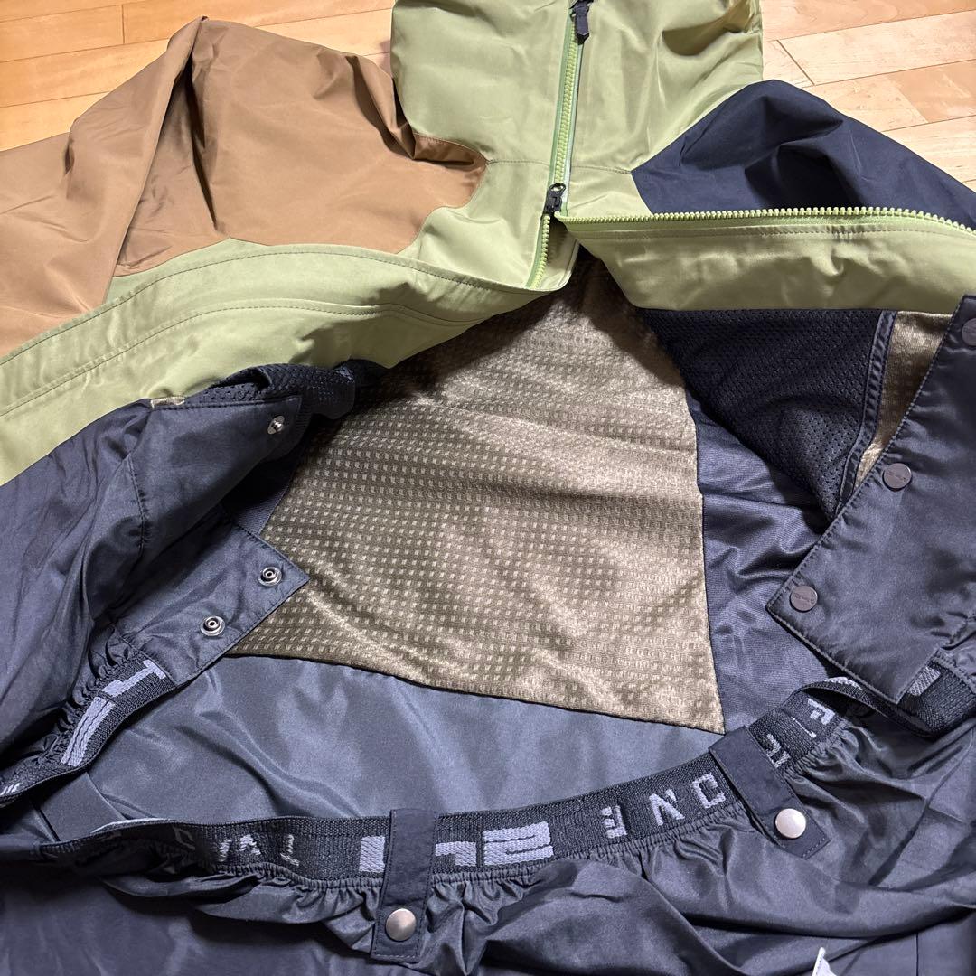 未使用　241 スノーボードJACKET GORE-TEX L