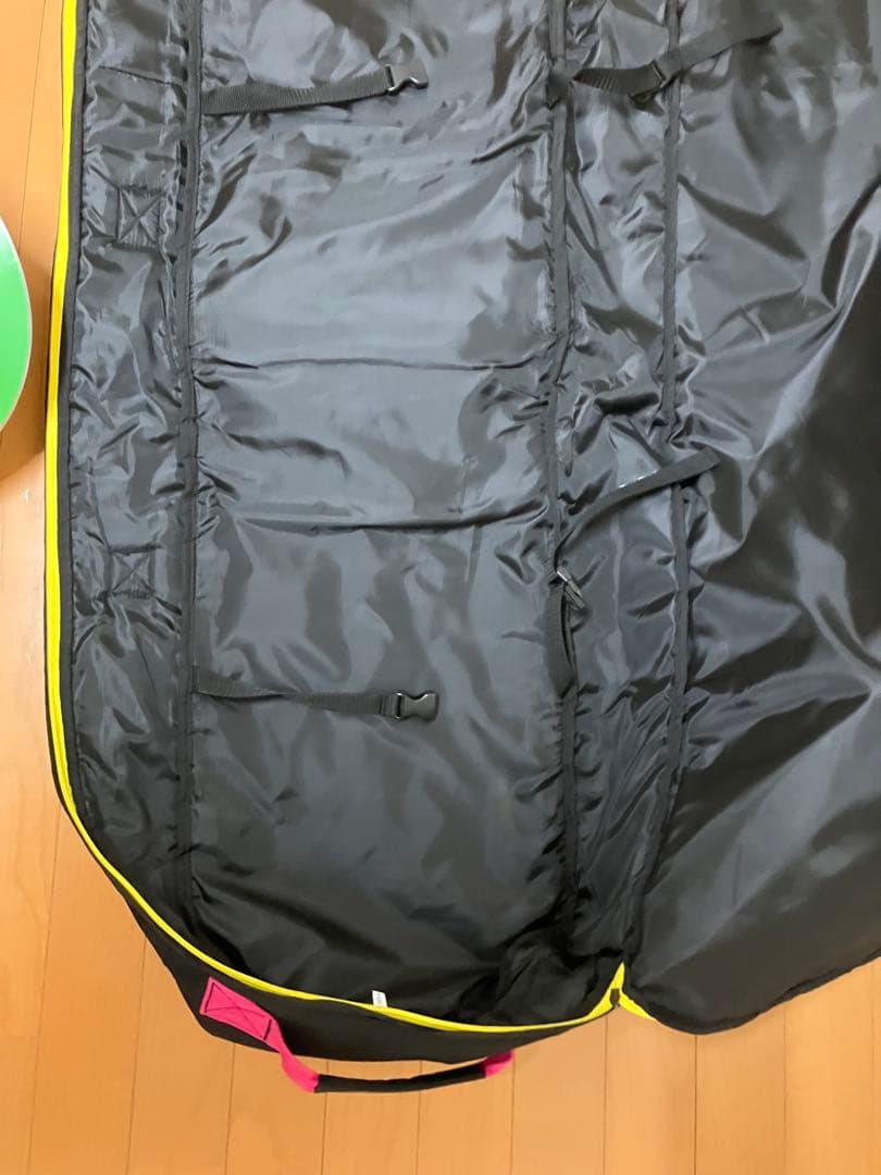 CSB スノーボード 147cm ビンディング、サロモンケース付き