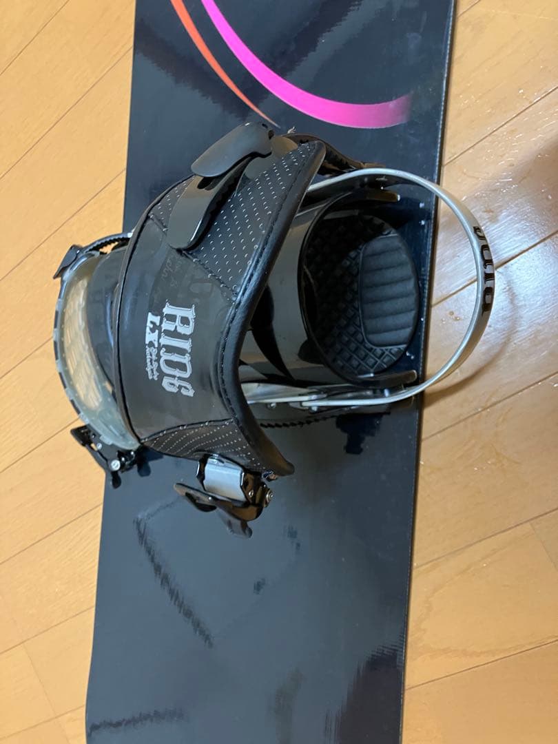 CSB スノーボード 147cm ビンディング、サロモンケース付き