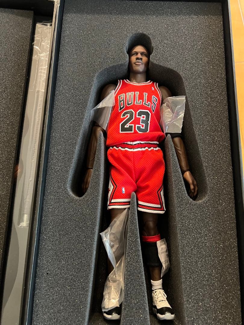 マイケルジョーダン　フィギュア　1/6精密